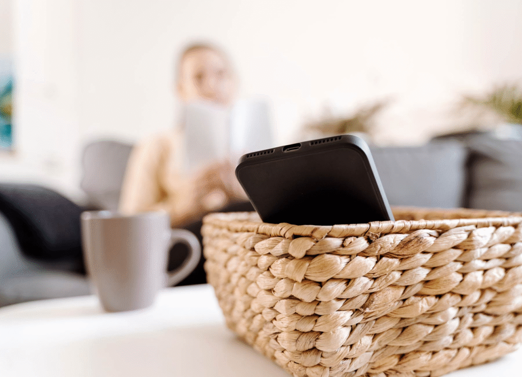 Seni Sosialisasi: Panduan Lengkap untuk Gen Z Indonesia 2025