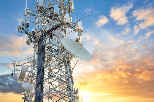 Kesenjangan Digital Desa Indonesia: 7 Fakta Akses Internet 2025